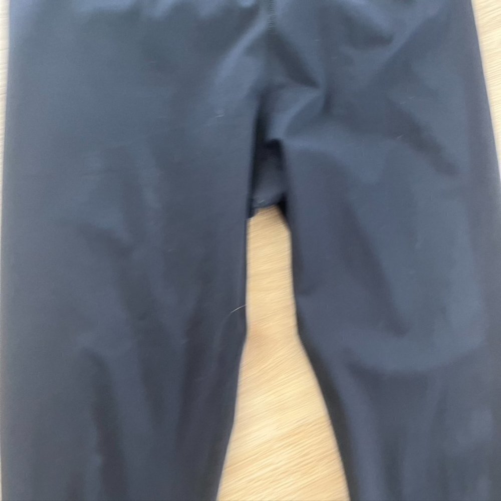 Good American Performance Black Workout Leggings … - image 4